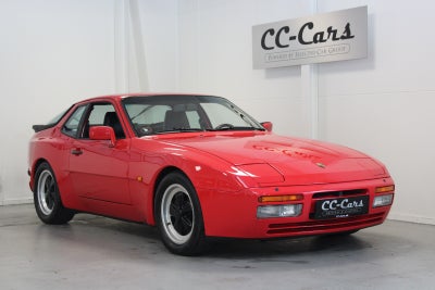 Porsche 944 2,5 Turbo 3d