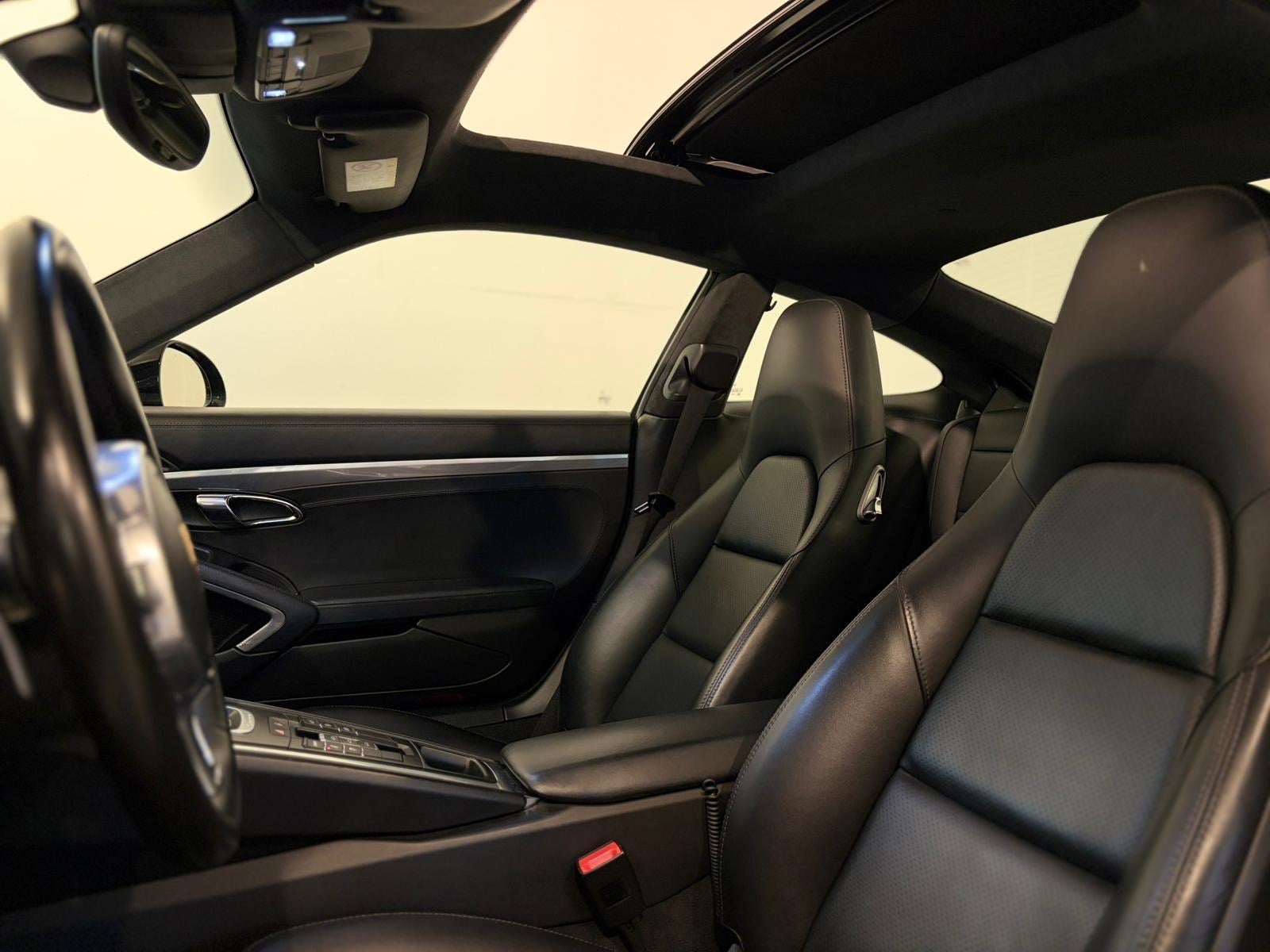 Porsche – 911 Carrera 4S