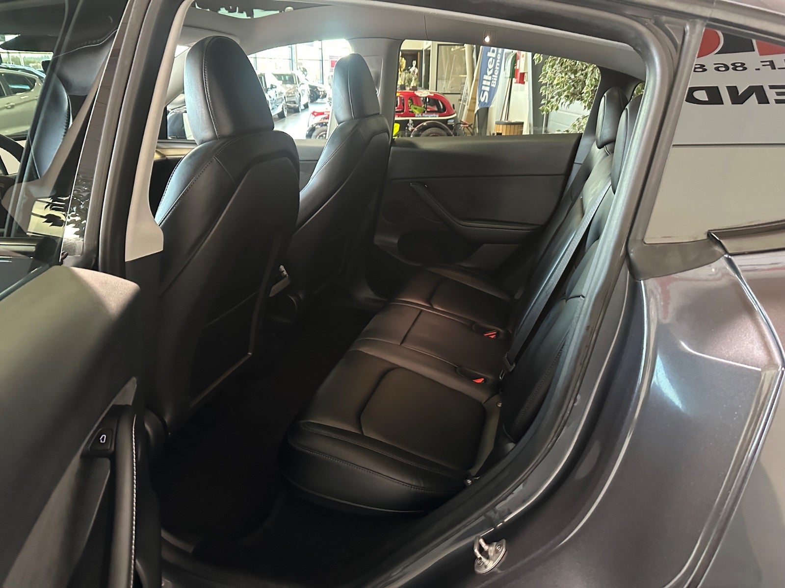 Tesla Model Y, Billede 4