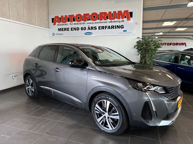 Peugeot 3008 Hybrid Allure Pack LTD EAT8 Van