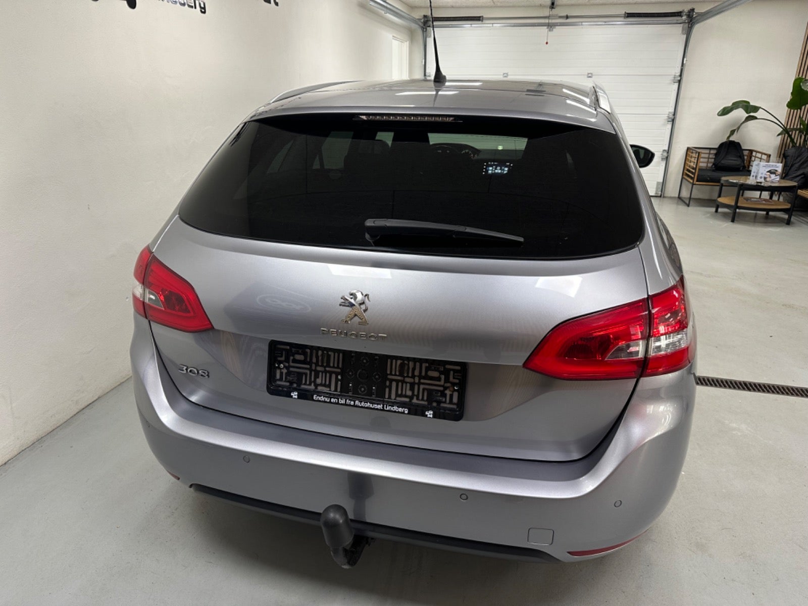 Peugeot 308 2016