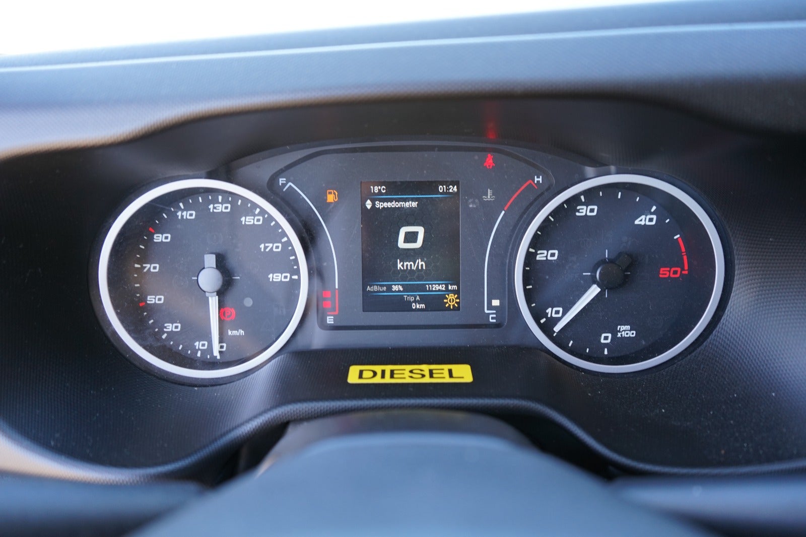 Billede af Iveco Daily 2,3 35S14 Alukasse m/lift