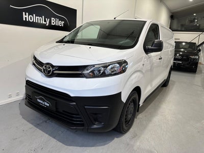 Toyota ProAce D 95 Medium Base
