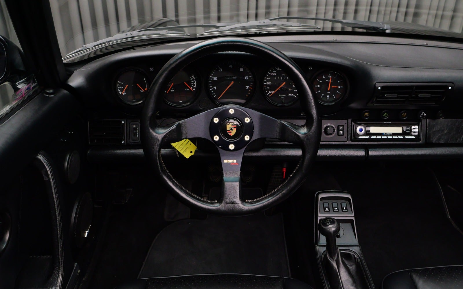 Porsche 911 Carrera 2 Cabriolet