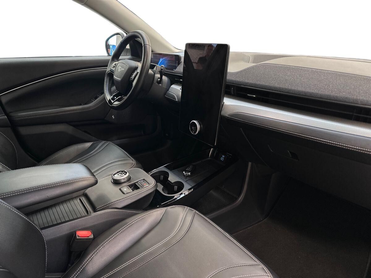 Ford Mustang Mach-E Standard Range billede 10
