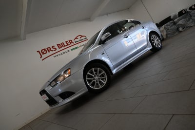 Mitsubishi Lancer 1,6 Invite SportSedan 4d