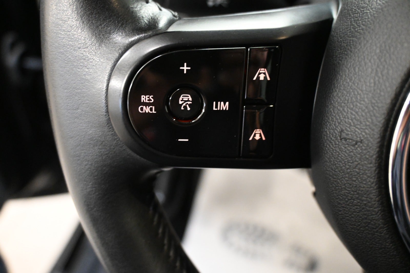 MINI Countryman Cooper SE Essential aut. ALL4