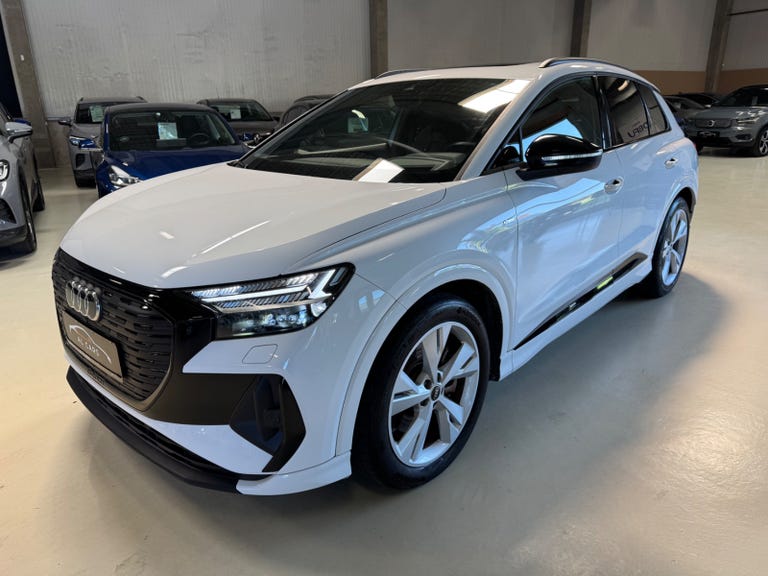 Audi Q4 e-tron S-line