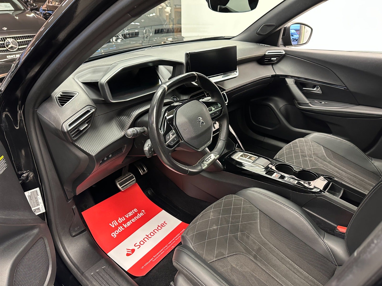 Billede af Peugeot e-2008 50 GT Pack