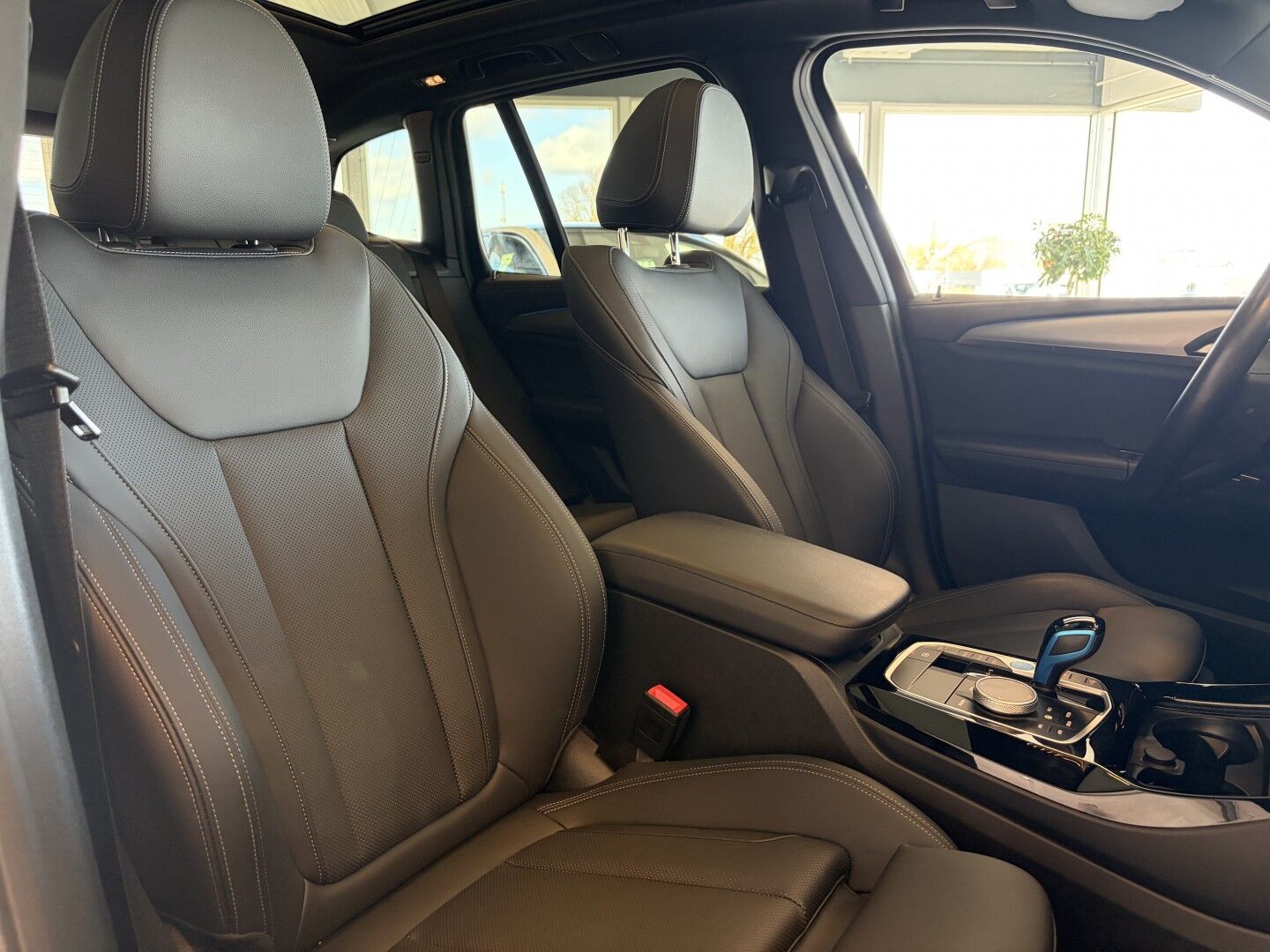 BMW iX3 Charged M-Sport