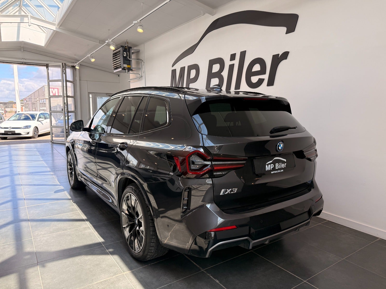 Billede af BMW iX3  Charged Plus M-Sport
