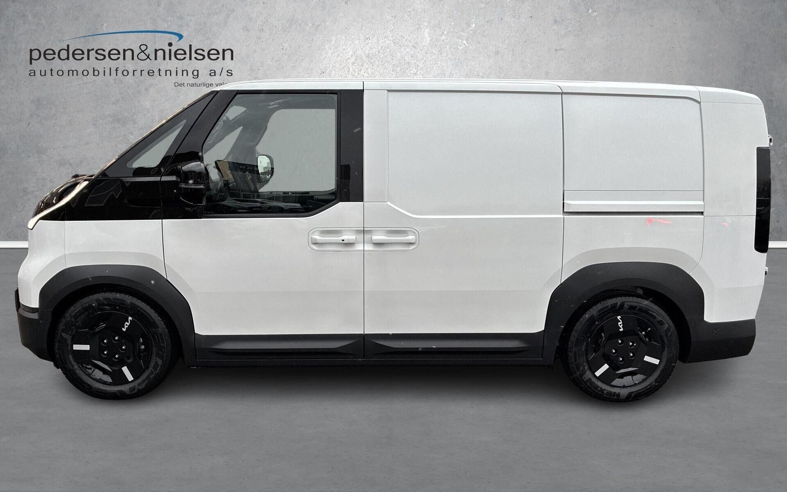 Kia PV5 Long Range Work Pro