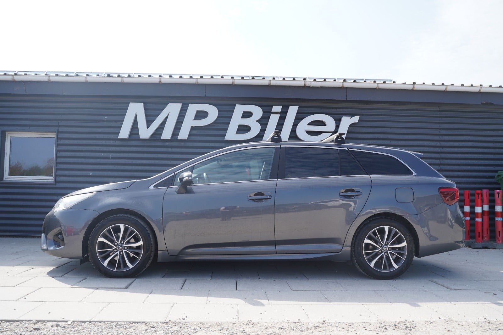 Billede af Toyota Avensis 1,8 VVT-i T2 Touring Sports MDS