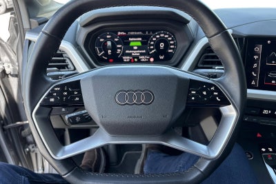 Audi Q4 e-tron Attitude