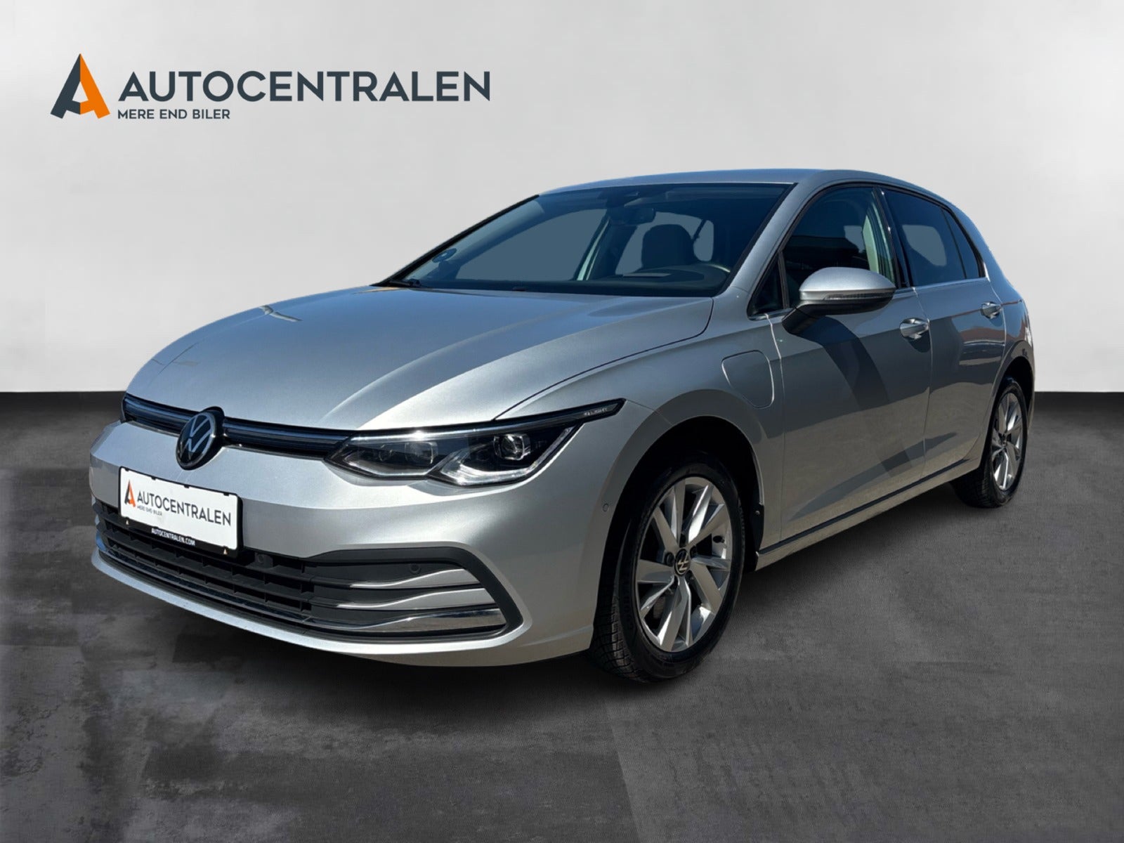 VW Golf VIII eHybrid DSG