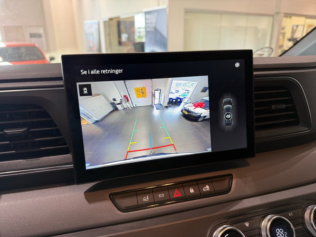 Renault Master V T35 E-Tech L2H2 Kassevogn billede 14