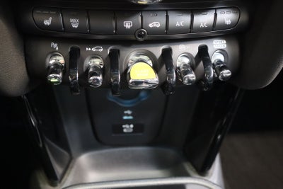 MINI Cooper SE Camden Edition