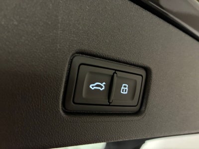 Audi Q4 e-tron Progress Van