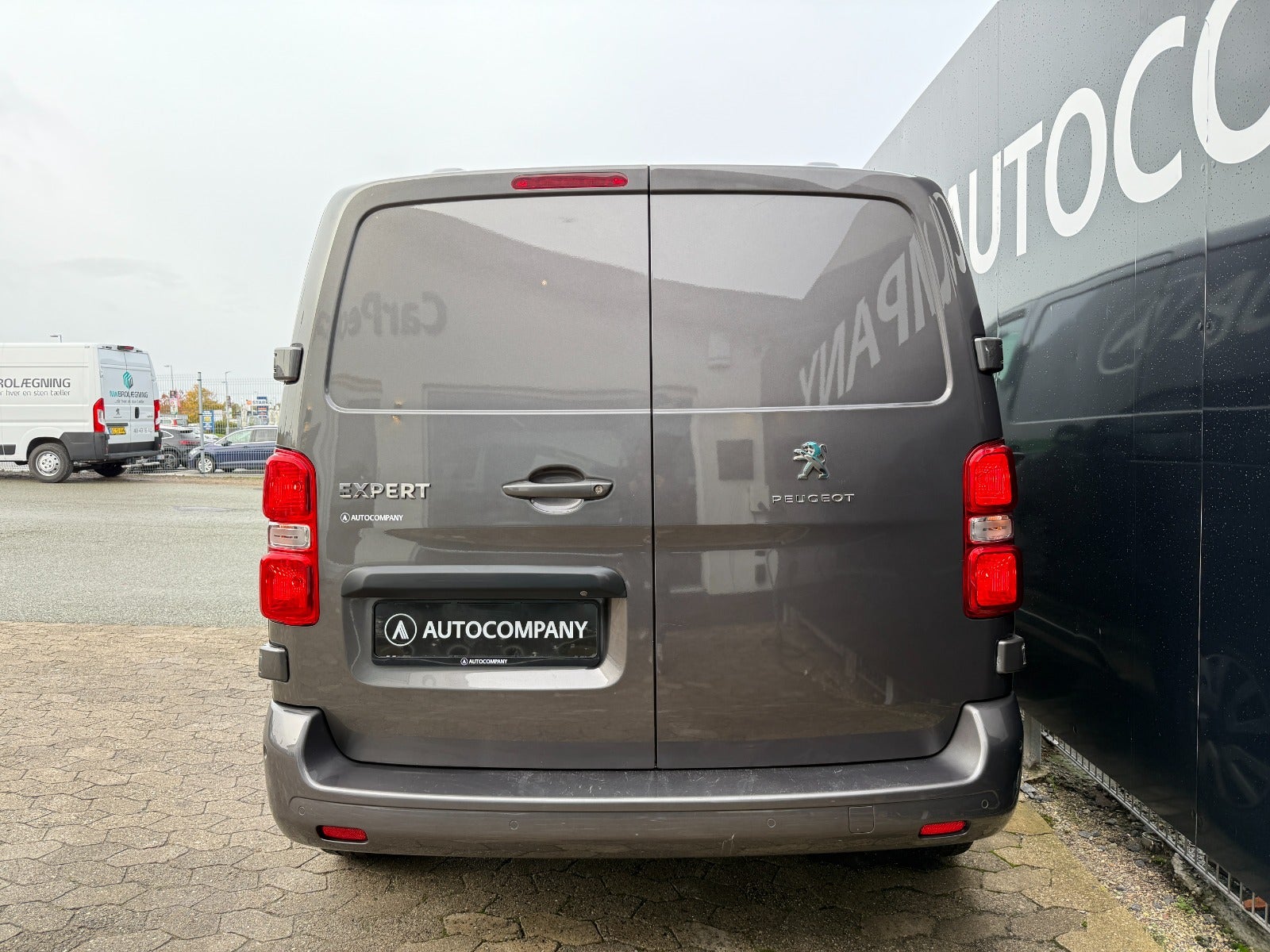 Peugeot Expert BlueHDi 120 L2 Premium Van
