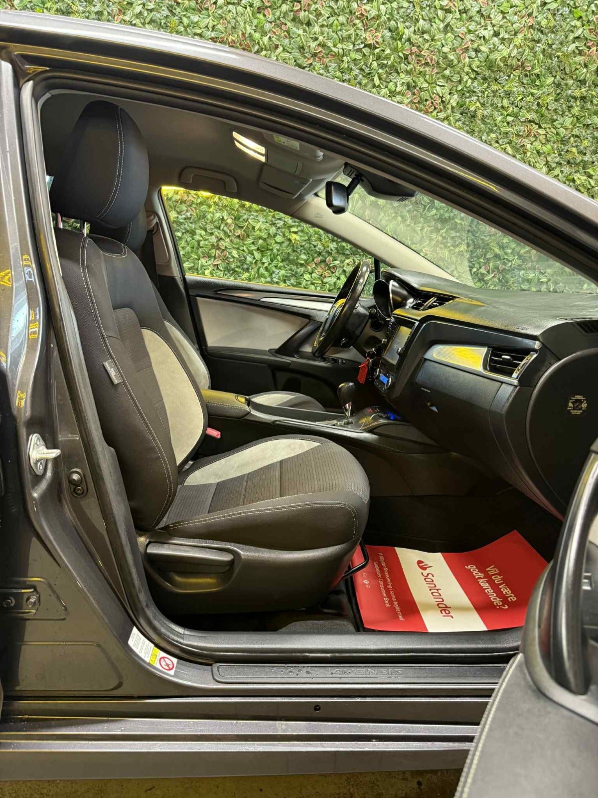 Billede af Toyota Avensis 1,8 VVT-i T2 Touring Sports MDS