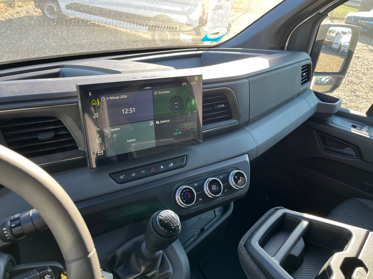 Renault Master V T35 dCi 150 L2H2 Kassevogn Tekno billede 9