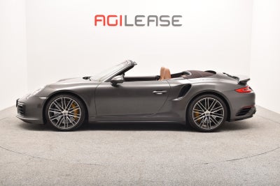 Porsche 911 Turbo S Cabriolet PDK