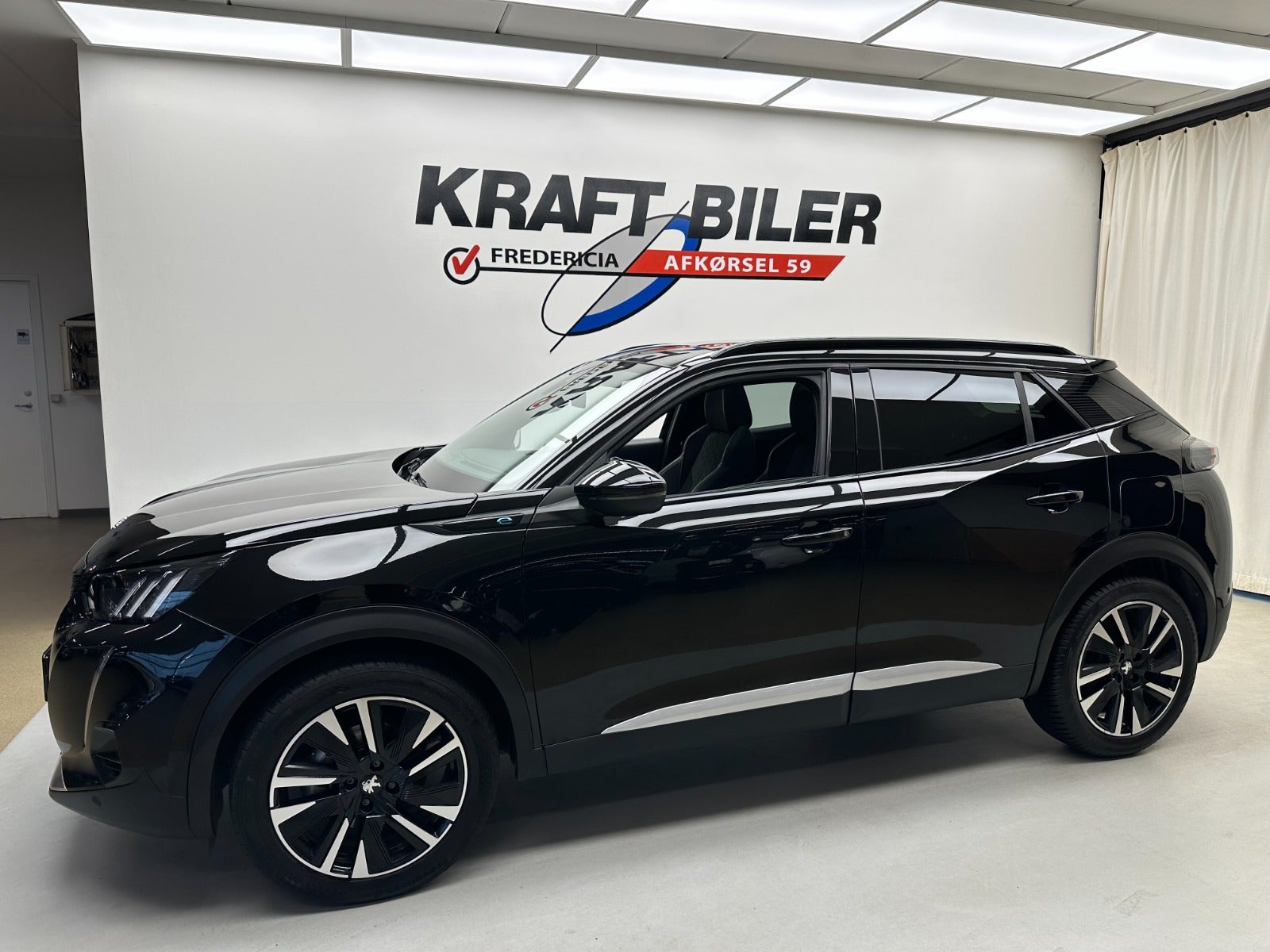 Billede af Peugeot e-2008 50 GT Pack