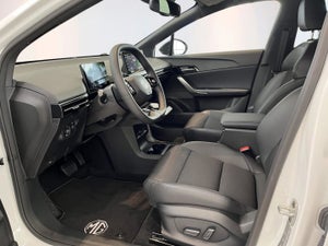 MG 4 Luxury Extended Range