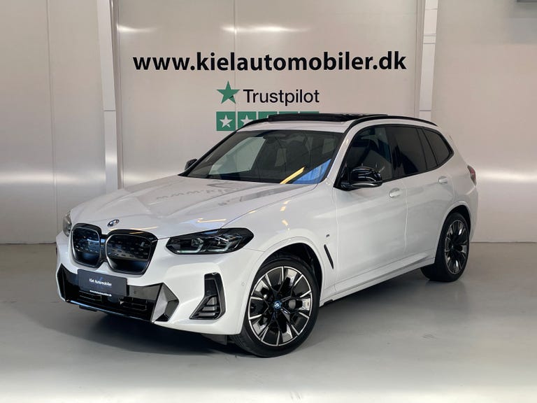 BMW iX3 Charged Plus M-Sport