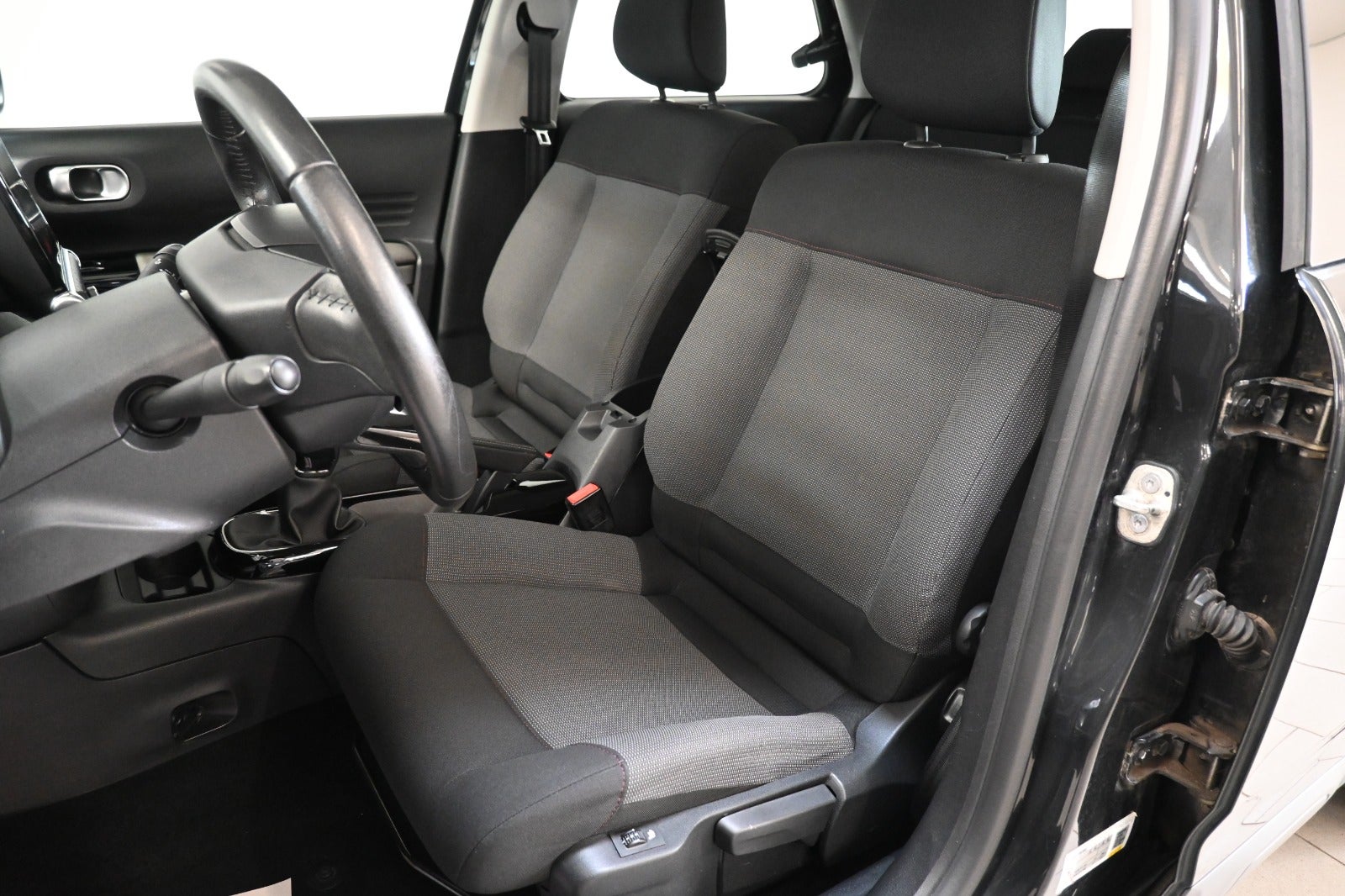 Citroën C4 Cactus BlueHDi 100 Iconic