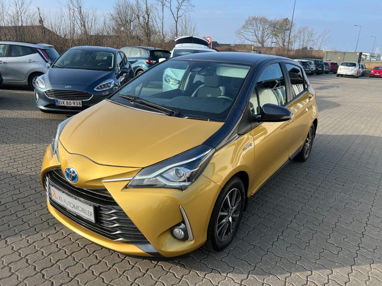 Toyota Yaris Hybrid H3 Y20 e-CVT