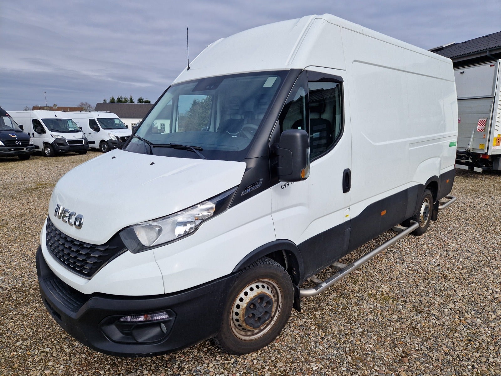 Billede af Iveco Daily 2,3 35S14 12m³ Van AG8