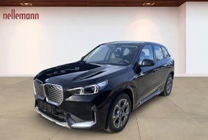 BMW iX1 eDrive20 X-Line