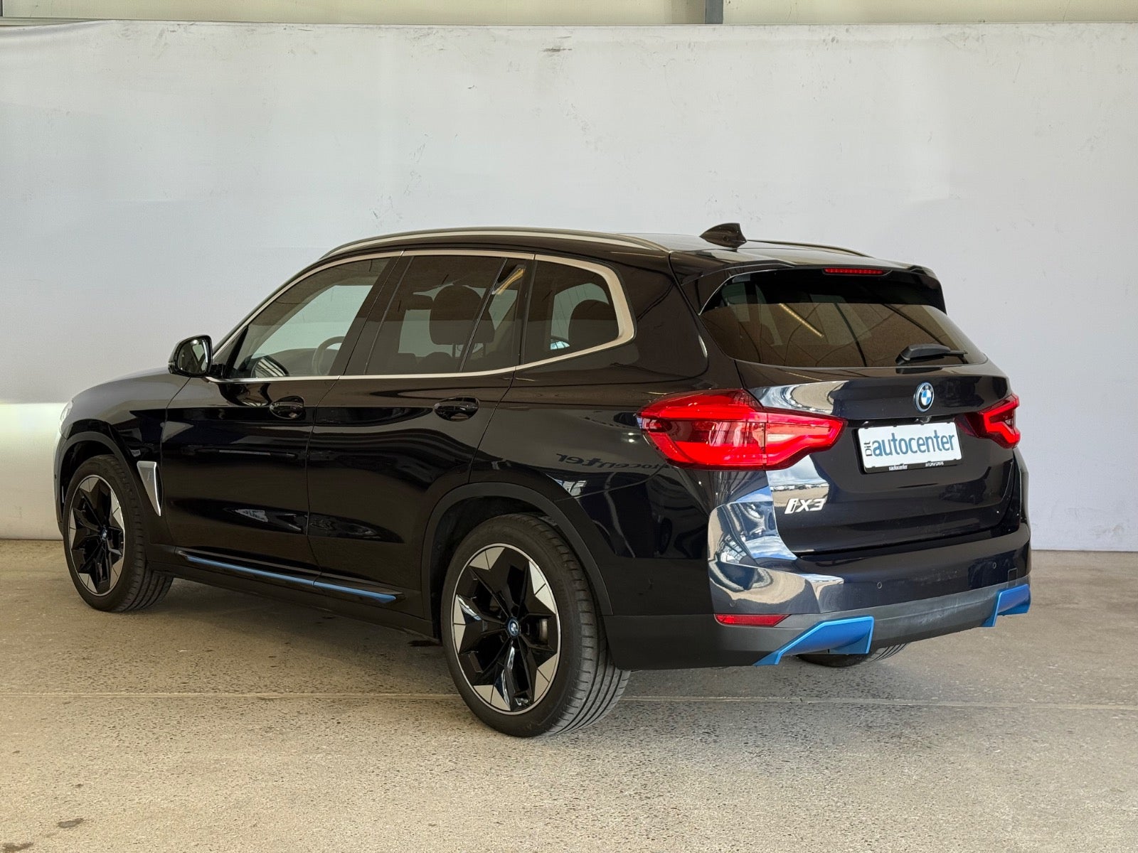 BMW iX3 Charged Impressive
