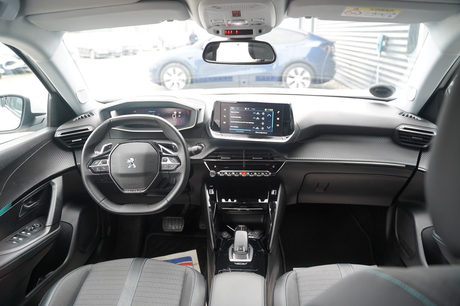 Billede af Peugeot 2008 1,2 PureTech 130 Allure Pack EAT8