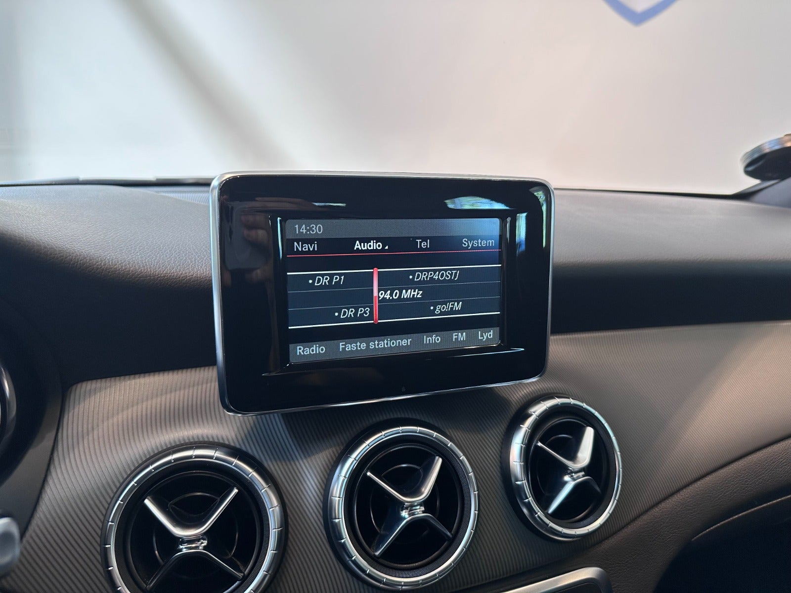 2014 Mercedes CLA200