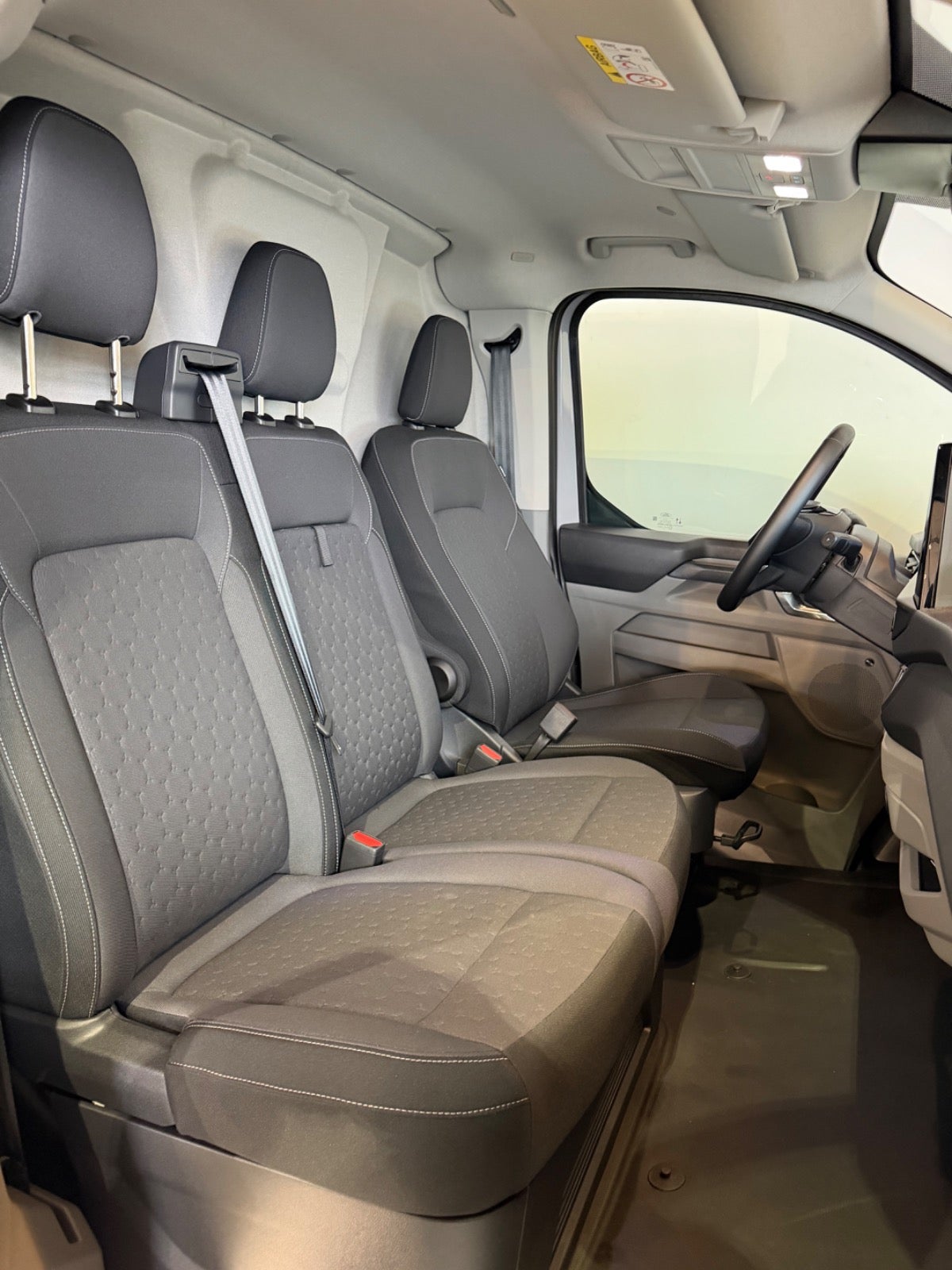 Ford E-Transit Custom 320L Limited