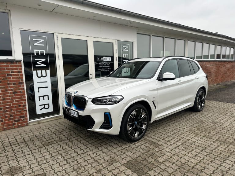 BMW iX3 Charged Plus M-Sport