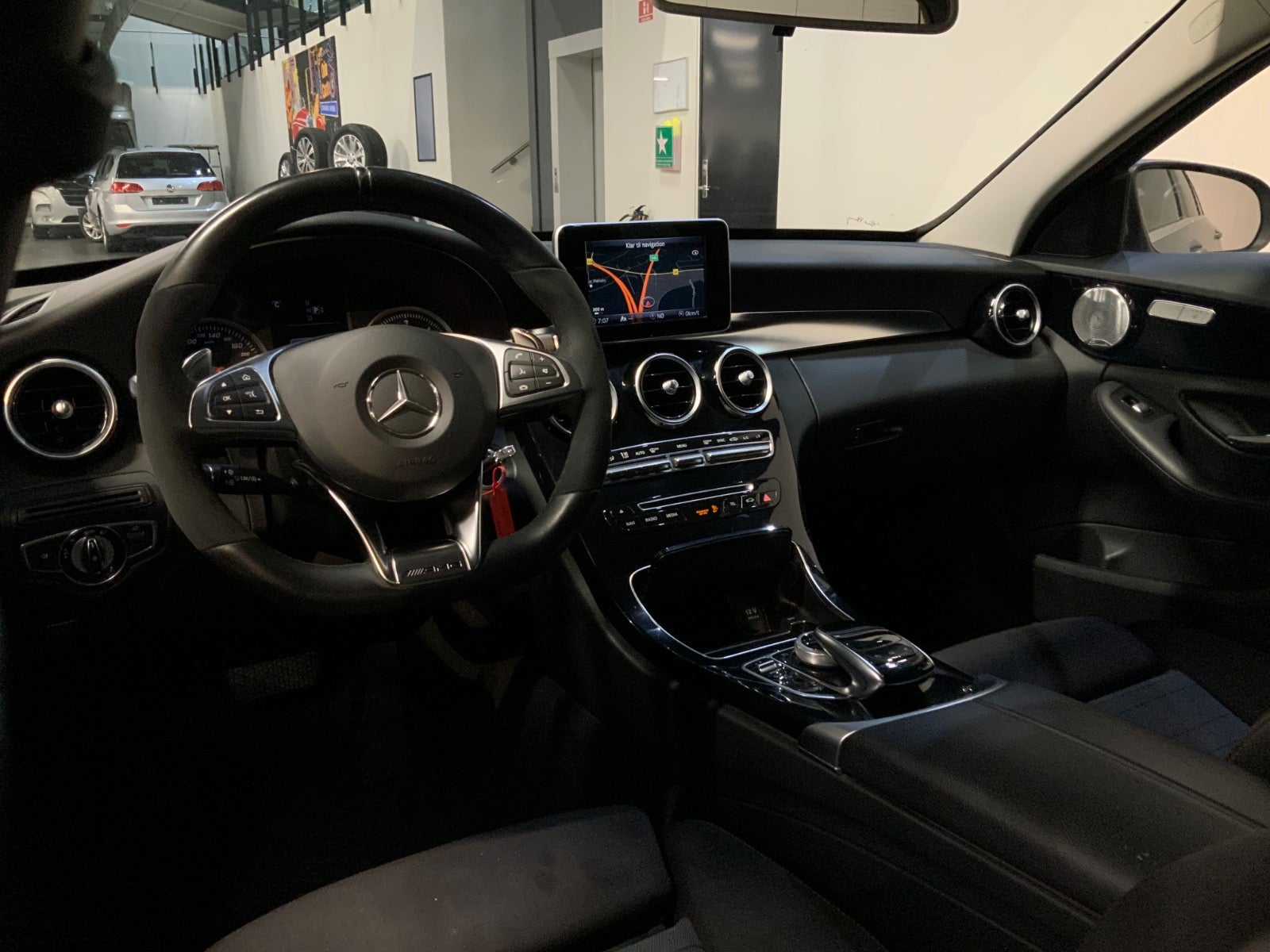 Mercedes-Benz C 200 (8/8)