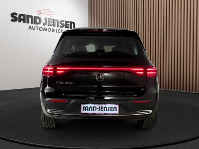 Mercedes EQB250+ Progressive Advance