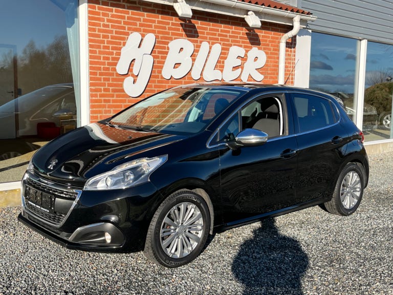 Peugeot 208 BlueHDi 100 Desire Sky