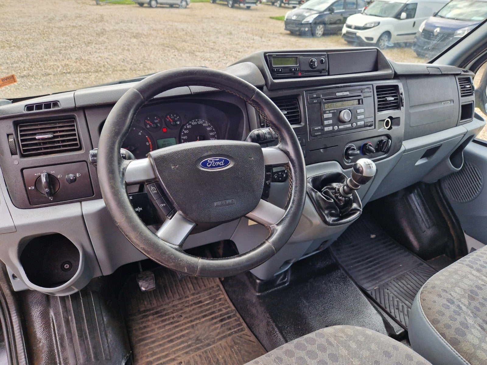 Billede af Ford Transit 350M Db.Kab 2,2 TDCi 155 Trend RWD