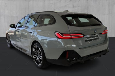 BMW i5 eDrive40 Touring M-Sport - 2