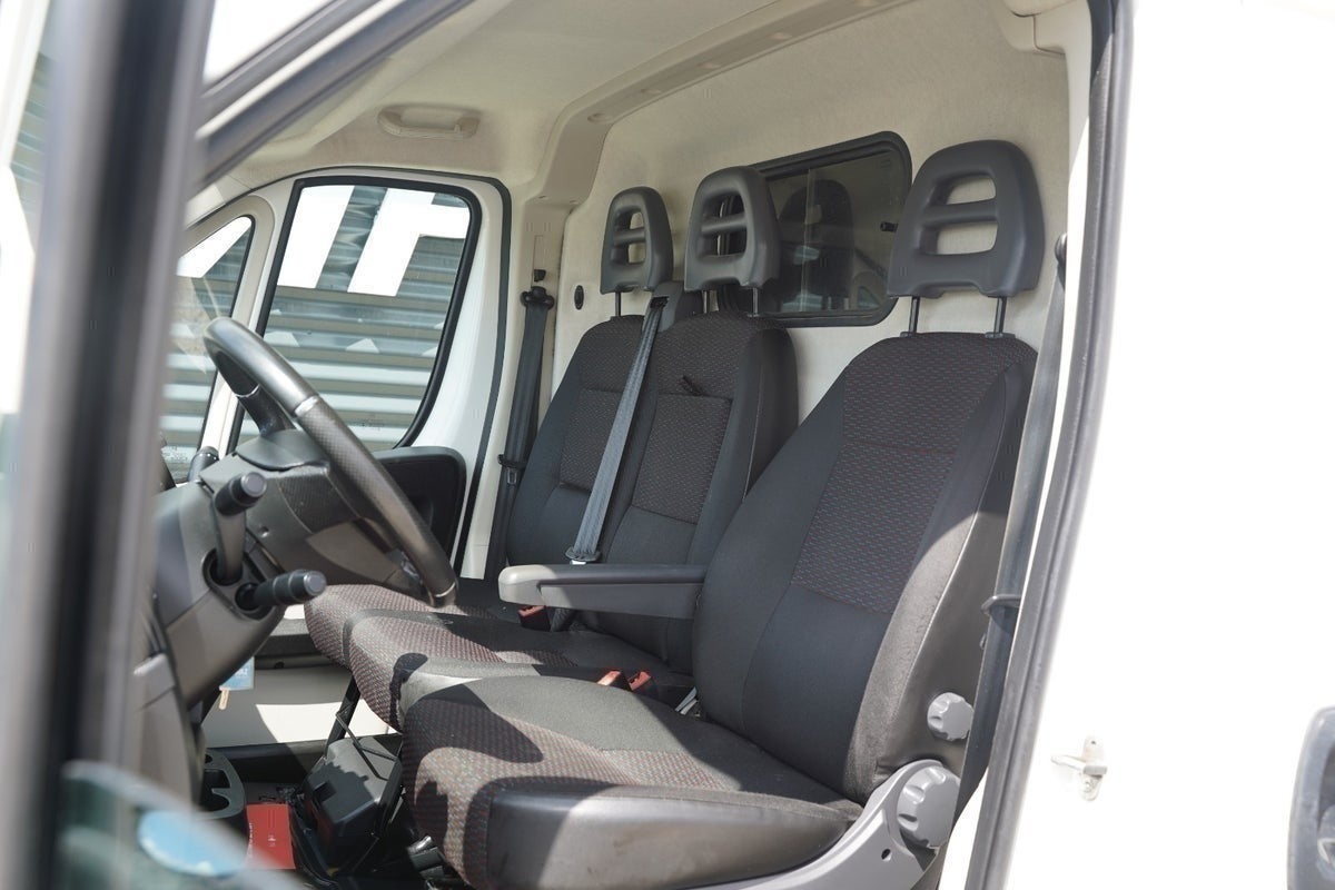 Billede af Peugeot Boxer 333 2,0 BlueHDi 130 L3H2 Premium+