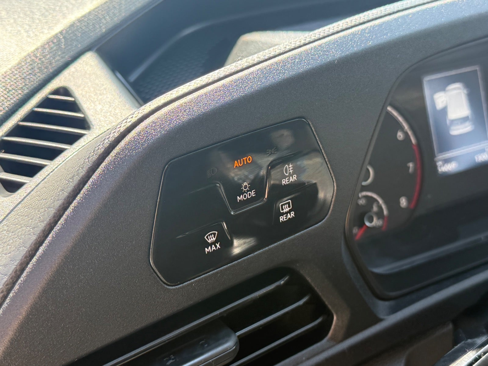 VW Caddy TSi 114 Family DSG