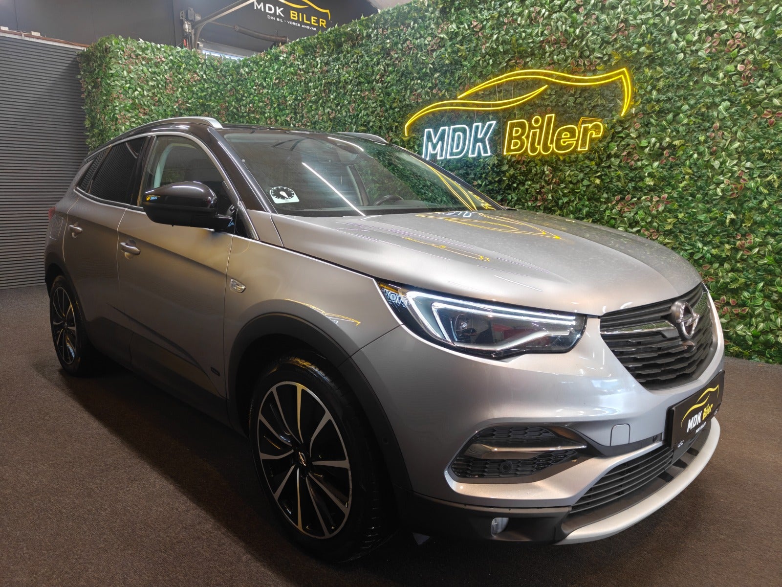 Billede af Opel Grandland X 1,6 Hybrid Innovation aut.