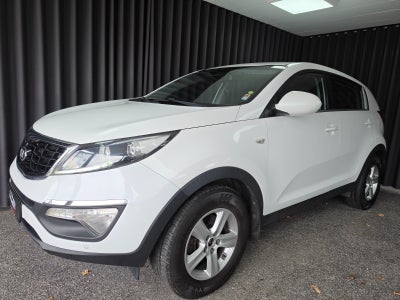Kia Sportage 1,6 GDi Style+ 5d