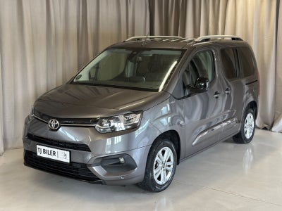 Toyota ProAce City Verso 50 Medium Family 5d