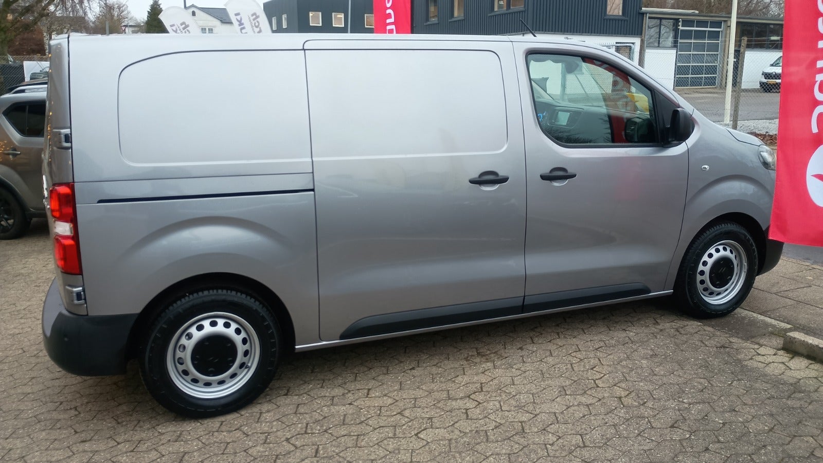 Billede af Citroën ë-Jumpy 75 L2 BaseLine