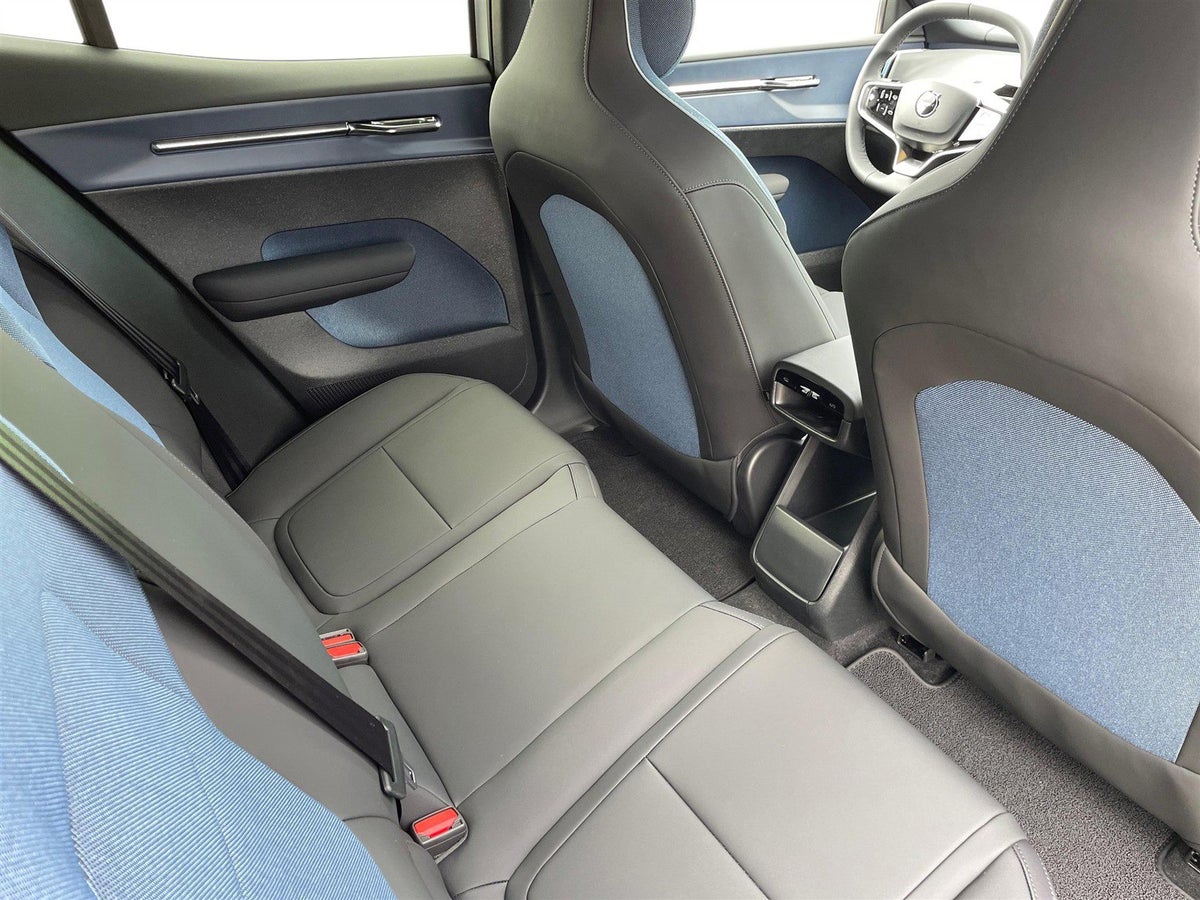 Volvo EX30 Extended Range Plus billede 19